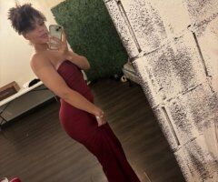 Wichita Kansas Female Escort — calm, present companionship - Image 5