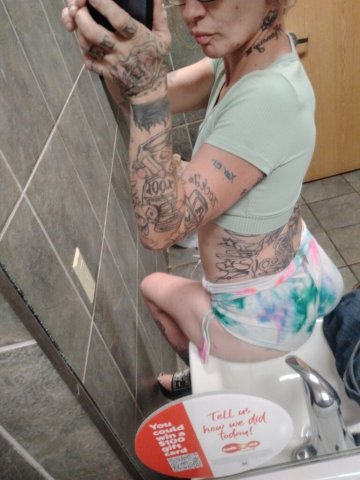 Toledo Escort — Text or Call - 1