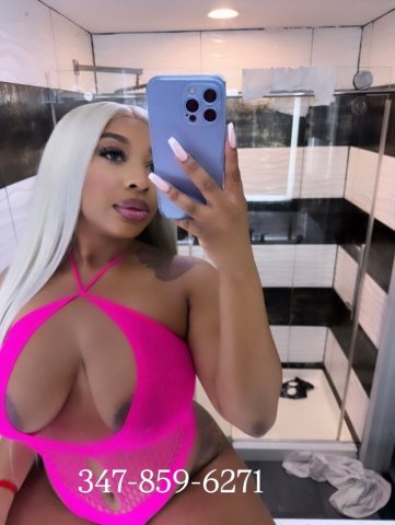 Brooklyn Female Escort — In-Call & Out-Call Appointments - 1