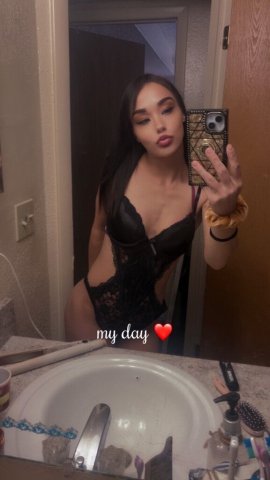 South Bend IN Incall Only Female Escort — Shower Required - 1