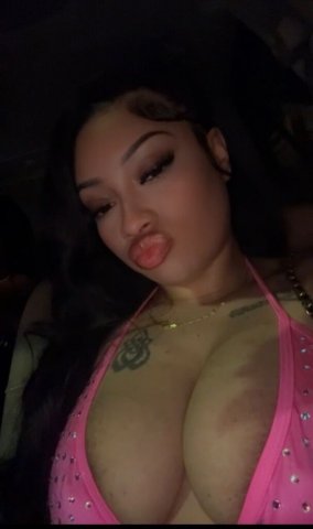 Seattle Incalls & Outcalls — Deep Throat + Squirter - 1