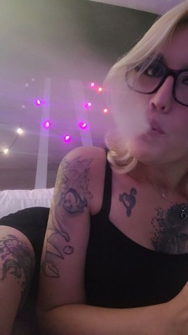 Tampa FL Incall Only Size Queen — Party & Play, Sq uirt, Doggie Style - 1
