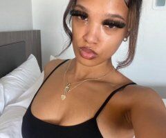 Lawton escorts - Sweet treat petite dream doll (wet & ready) — clean, discreet
