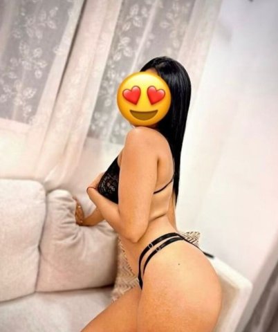 Sexy Latina Female Escort — Recent Real Photos 24/7 - 1