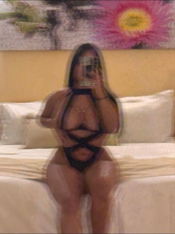 Kary (21) — Escort latina en Fort Myers - 1