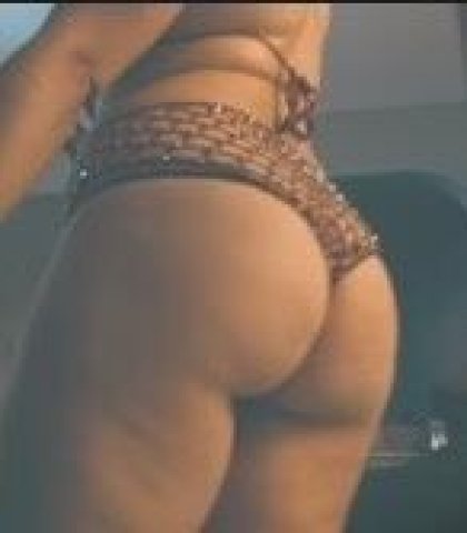 Tri-Cities Slim-Thick Female Escort (Limited New Here) — Text + Video Verification - 1