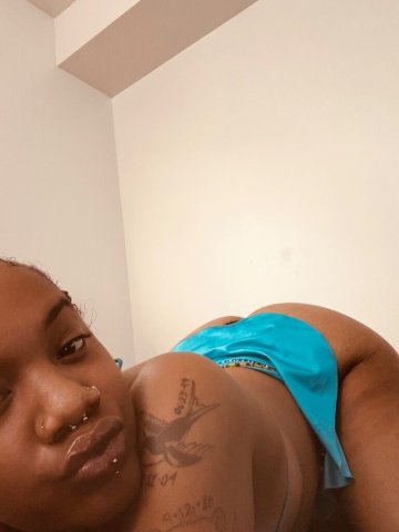 Moose — Mature Men & Outcalls, In-Calls, Car Dates, Facetime - 1