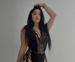 Linda, Latina Escort (25) - Image 2