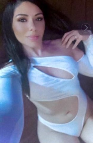 Linnea (Brunette) Incall/Companionship Near Willowbrook 77070 - 1