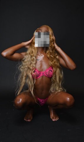 Houston Female Escort — Nuru massage with happy endings, FaceTime/verification - 1
