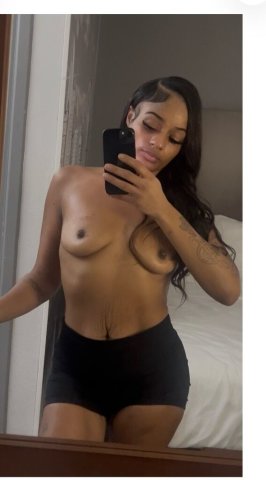 Atlanta GA Female Escort — Incalls, Outcalls & FaceTime Verify - 1