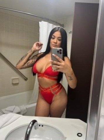 Iowa City, IA Female Escort — 24/7 Incall, Outcall, Car Call/Hotel - 1
