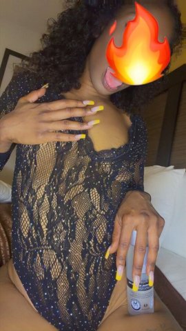 Concord Female Escort — Intimate Body Rubs with Minnie - 1