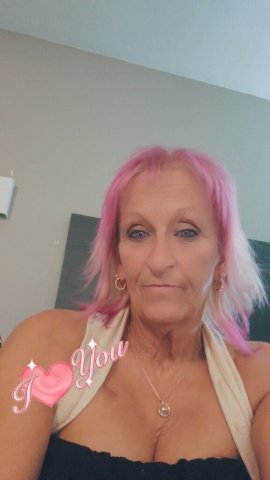 Oklahoma City Female Escort — Happy Endings (big titties, small feet) - 1