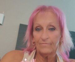 Oklahoma City escorts - Oklahoma City Female Escort — Happy Endings (big titties, small feet)