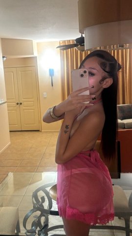 Las Vegas Female Escort — Incall & Outcall, Cardate Options - 1