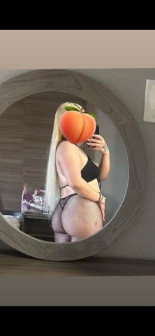 Miley (21) — Female Escort in Longview, TX for Massage + Dinner - 1