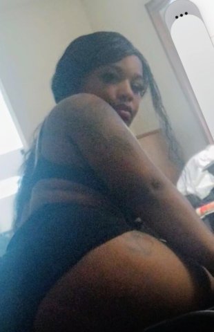 Fort Worth Incall/Outcall Roses — Female Escort (GFE, 15–60 min) - 1