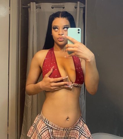 Nashville, TN Female Escort — Real Photos, Clean & Discreet - 1