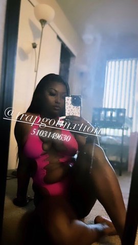 Concord CA Thick Goddess Escort (Outcall) — Sloppy Head & Deepthroat - 1