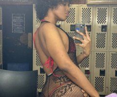 Columbia escorts - Incall Female Escort (Columbia) — 6'2” Miss Six Two