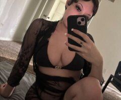 Jacksonville Female Escort — Fetish Friendly - Image 2