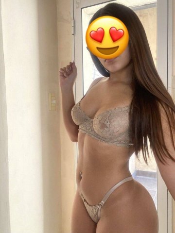 Latina Escort in Cleveland — Alexa (27) for BBJ Extras - 1