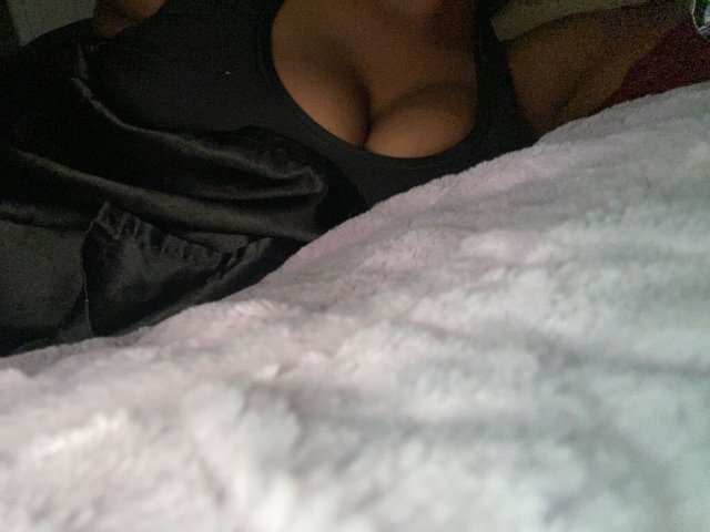 Nashville, TN Female Escort — Incalls & Outcalls (Facetime/Pic Verify) - 1