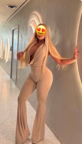 Latina Female Escort — Fetish-Friendly Outcall (Anal, BJ, GFE) - 1