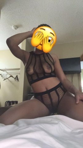 Charleston SC Petite Female Escort — Outcalls, Discreet, Real Pics - 1