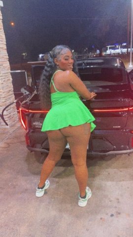 Ventura CA Escort Mujer — BBJ, extras, masajes y trato de novios - 1