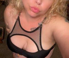 Monterey CA Female Escort — outcalls only (text preferred) - Image 2