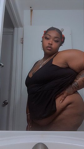 Detroit Birthday Incalls & Outcalls — In-Call Sessions West - 1