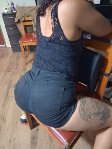 MS. Diamond — Baltimore Fetish Friendly Female Escort (GFE & light fetishes) - 1