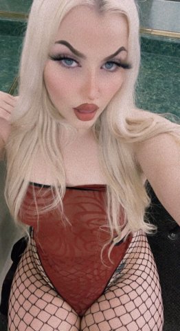 Flushing Queens Incalls Now — Thick White Girl (Norwegian) FaceTime Verify - 1