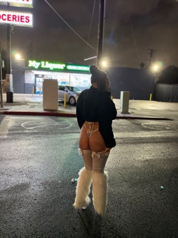 Miss Luxury Cum — Outcalls & Incalls (Palm Springs) | Clean Ups - 1