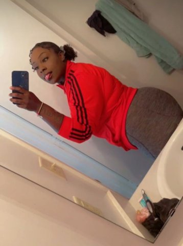 Ms. Gussy (22) — Incall AVL - 1