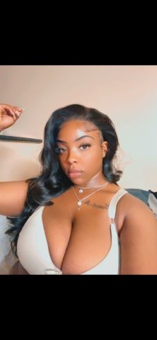 Portland OR Female Escort — unrushed satisfying service, FaceTime + content - 1
