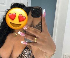 Sharon (35) — Video Calls, Trio, Couples - Image 3