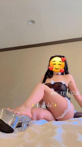 Angela en Monterey, CA — Escort femenina (nueva) y fotos 100% reales - 1