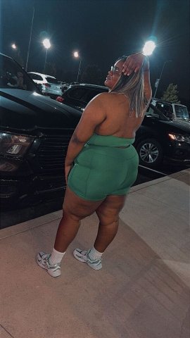 Cincinnati Female Escort — Upscale adult fun & fetish-friendly sessions - 1
