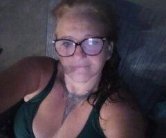 Eau Claire escorts - Cougar Escort for You  (Early Morning) — Kenosha, Green Bay, Rhinelander