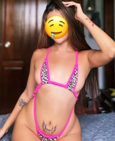 Corvallis Female Escort — GFE, deep French kisses, body worship - 1