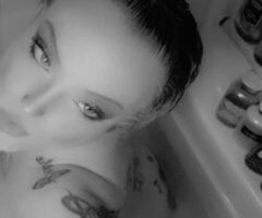 Houston Female Escort — Outcalls, specials, and facial/swallow - Image 5