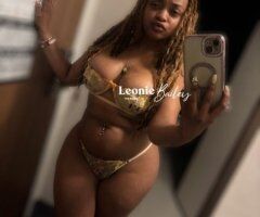 Union Square In-Call Specials — Tight Cat Fights & Nuru Massages - Image 4