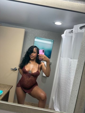Toledo Outcalls  Female Escort — Tokyo Theme - 1
