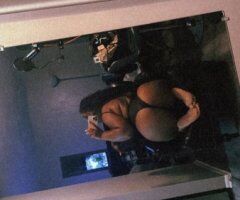 Cleveland escorts - Cleveland Ohio Female Escort — CarPlay + Outcall/Incall