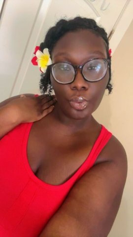 Samalii — Older Mature Men Female Escort (Protected Only) - 1