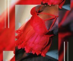 Samalii — Older Mature Men Female Escort (Protected Only) - Image 3