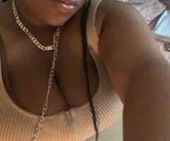 Tuscaloosa Female Escort — late-night pay phone vibe - Image 2